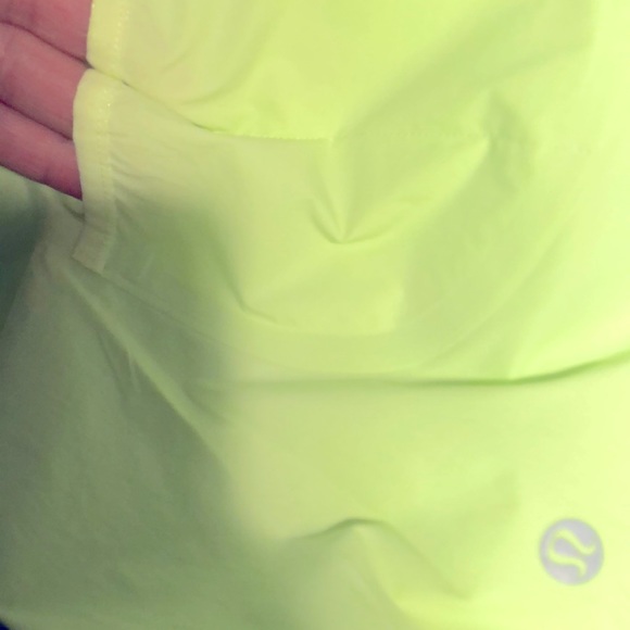 lululemon (0) Fast and Free Windbreaker - Picture 11 of 15